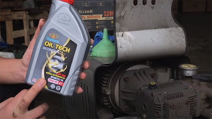 Hướng dẫn cách thay dầu máy rửa xe cao áp