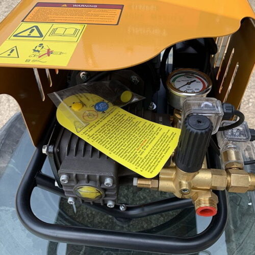 Máy rửa xe cao áp UNIVIET UV-1145TTS 22 Máy rửa xe cao áp UNIVIET UV-1145TTS