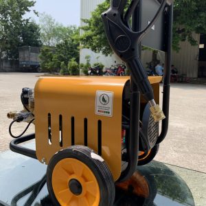 Máy rửa xe cao áp UNIVIET UV-1145TTS