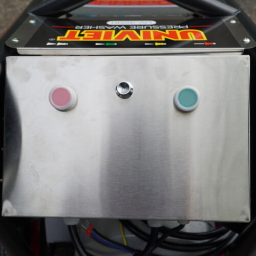 Máy rửa xe cao áp UNIVIET UV-3600 37 Máy rửa xe cao áp UNIVIET UV-3600