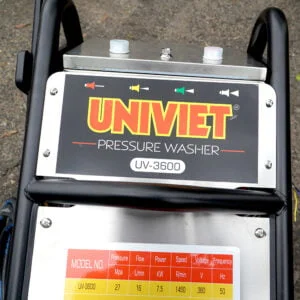 Máy rửa xe cao áp UNIVIET UV-3600