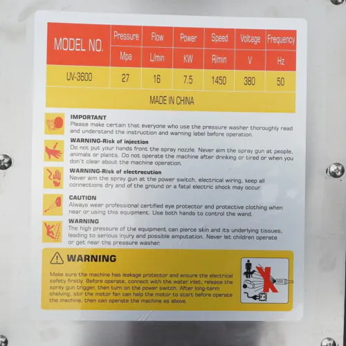 Máy rửa xe cao áp UNIVIET UV-3600