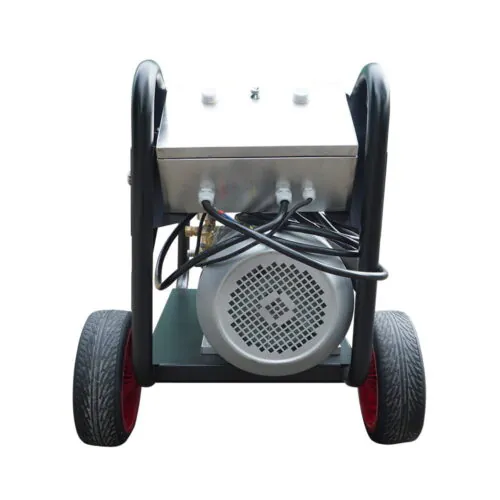 Máy rửa xe cao áp UNIVIET UV-3600