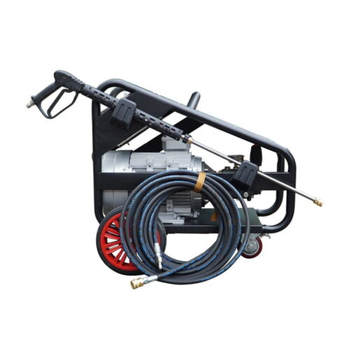 Máy rửa xe cao áp UNIVIET UV-3600 24 Máy rửa xe cao áp UNIVIET UV-3600