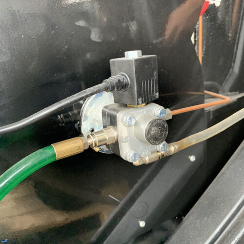 Máy rửa xe nước nóng lạnh Mazzoni MH3001