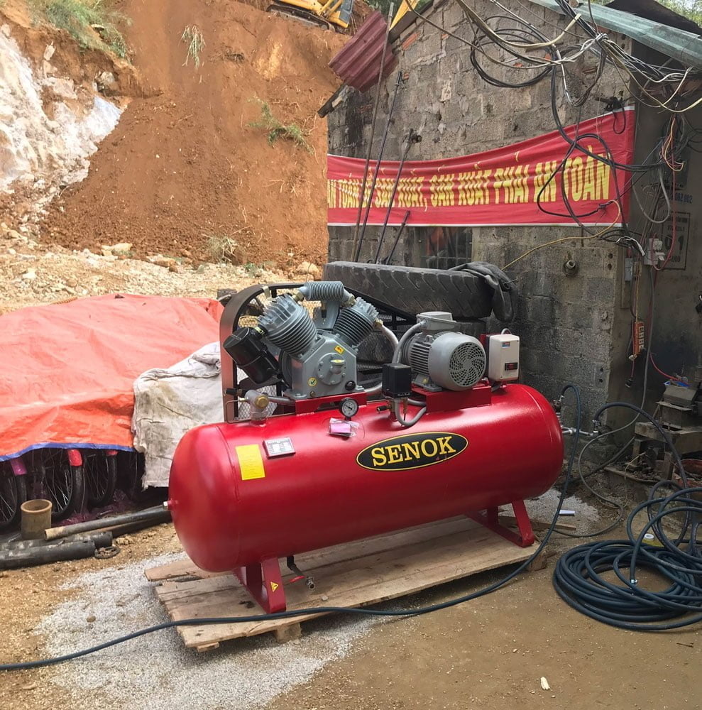 Lắp đặt máy nén khí và bộ 3 súng xiết bu lông cho Công ty khai thác đá tại Lai Châu