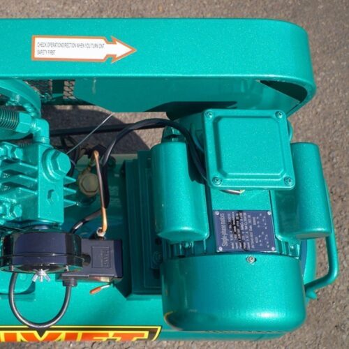 Máy nén khí UNIVIET VA65-100L