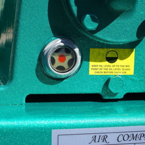 Máy nén khí UNIVIET VA65-100L