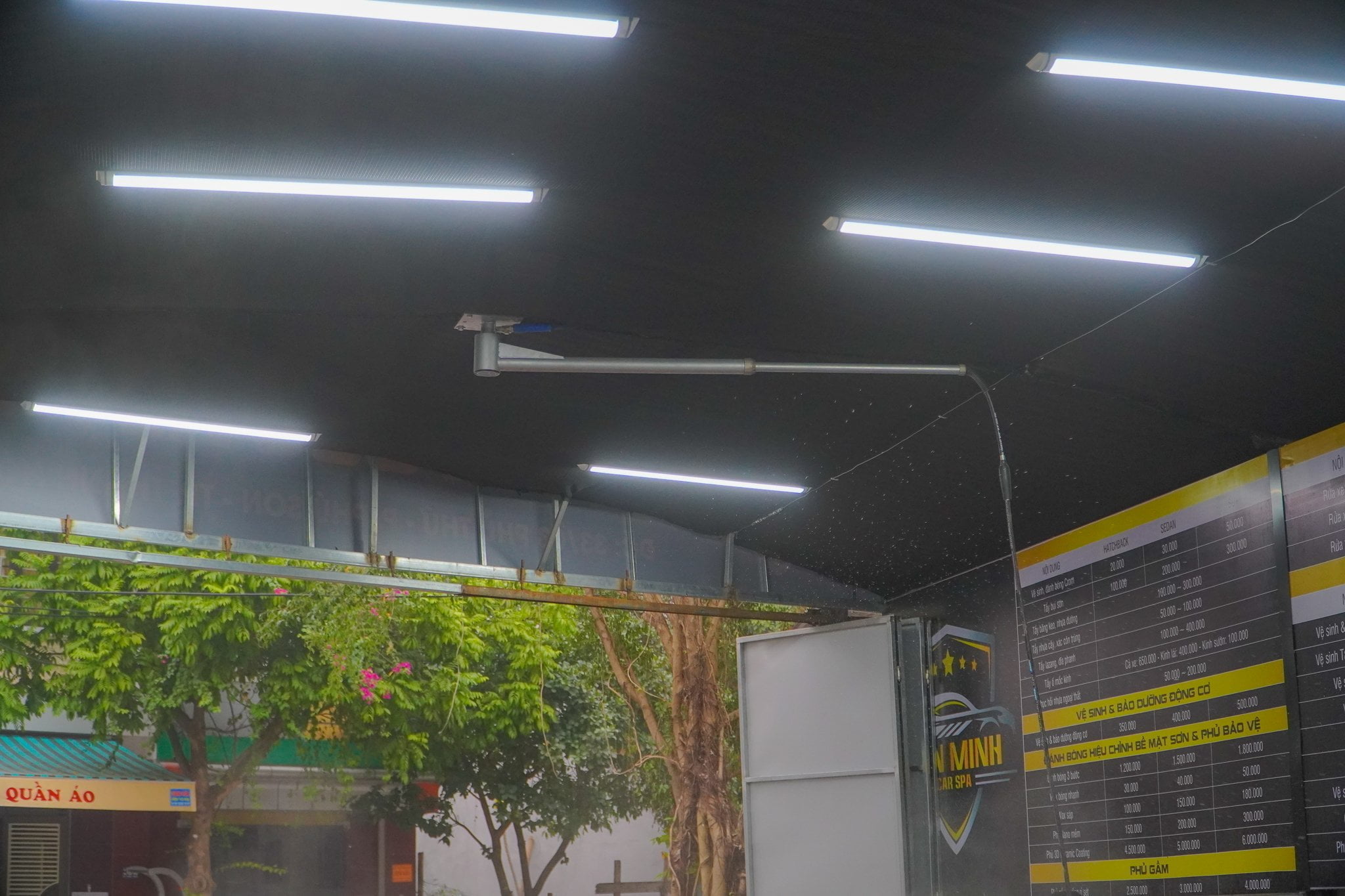 Tay quay rửa xe 360 độ