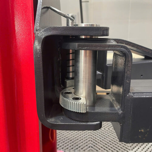 Cầu nâng 2 trụ UNIVIET QY304