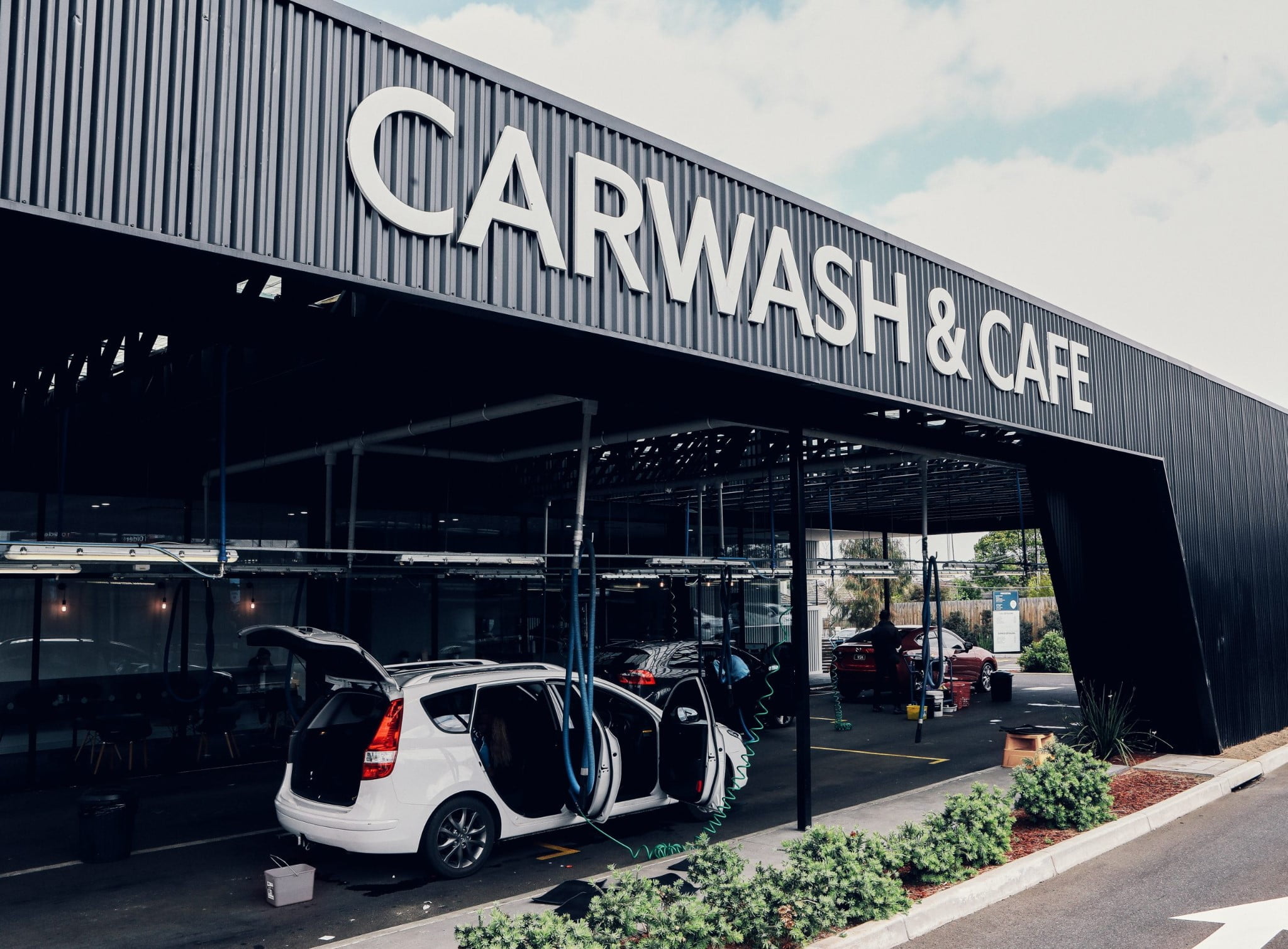 Tìm hiểu về mô hình trạm rửa xe ô tô - Cà phê bụi