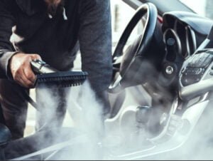 Hướng dẫn chi tiết cách dọn dẹp nội thất ô tô bằng hơi nước nóng