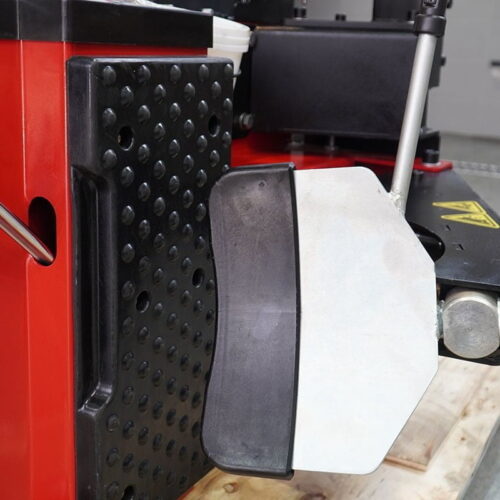 Máy ra vào lốp xe ô tô UNIVIET U-28H 21 Máy ra vào lốp xe ô tô UNIVIET U-28H