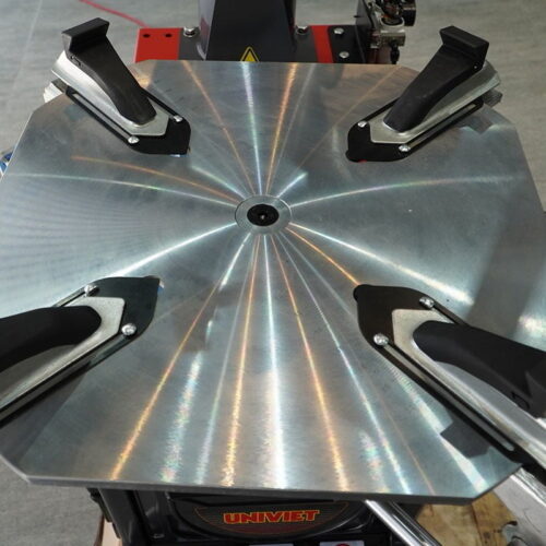 Máy ra vào lốp ô tô UNIVIET U-24