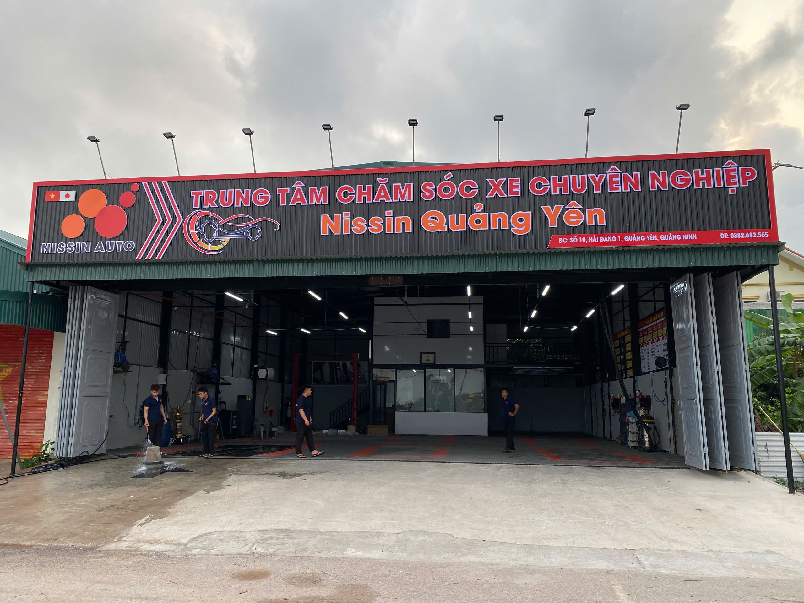 chi phí mở garage ô tô