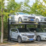 Cầu nâng 2 trụ đỗ xe UNIVIET
