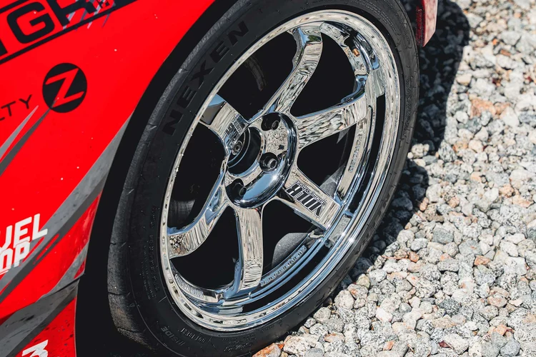 Dung dịch dưỡng lốp bóng mờ GLW Series SIO2 Ceramic Matte Tire | 353OZ16